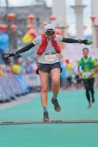 BIB: 5053
                            <button type="button" onclick="openModal(21764359)" class="btn btn-primary btn-sm float-right btn-popup" data-toggle="modal" data-target=".modal-high-quality">
                        <i class="fas fa-shopping-cart"></i> Add to Cart
                    </button>
                                            <button type="button" onclick="isThisMe(21764359, true)" class="btn btn-success btn-sm float-right btn-popup btn-isme hidden" data-toggle="tooltip" data-placement="bottom" title="นี่คือรูปของคุณใช่ไหม คลิกที่นี่เพื่อเอาเข้าอัลบั้ม">
                        <i class="fas fa-plus"></i> Add to album
                    </button>
                    <button type="button" onclick="isThisMe(21764359, false)" class="btn btn-warning btn-sm float-right btn-popup btn-isnotme hidden">
                        <i class="fas fa-ban"></i> Remove from album
                    </button>